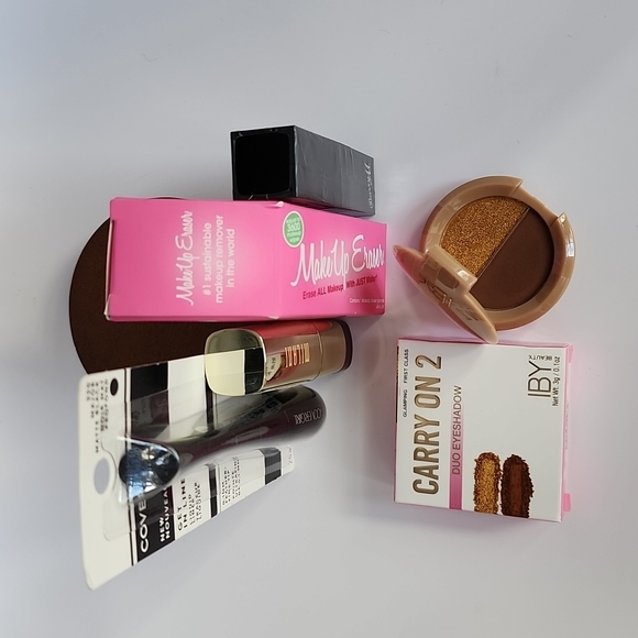 5 Piece Makeup Sample Set - Makeup Eraser, Milani, IBY, Covergirl, & BarryM - Picture 2 of 16